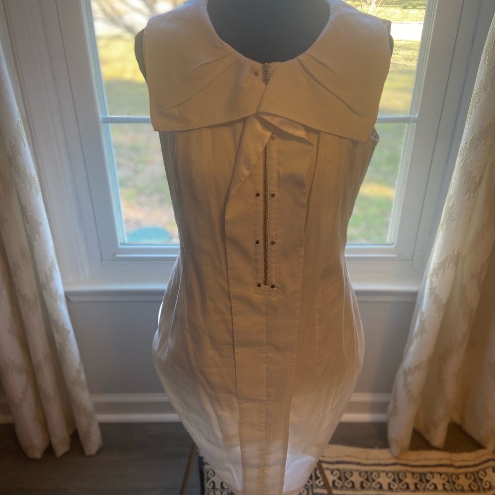 White spring tunic